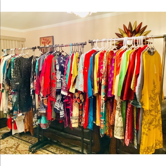 Desi dress and gold plated jewlery - Picture 2 of 10